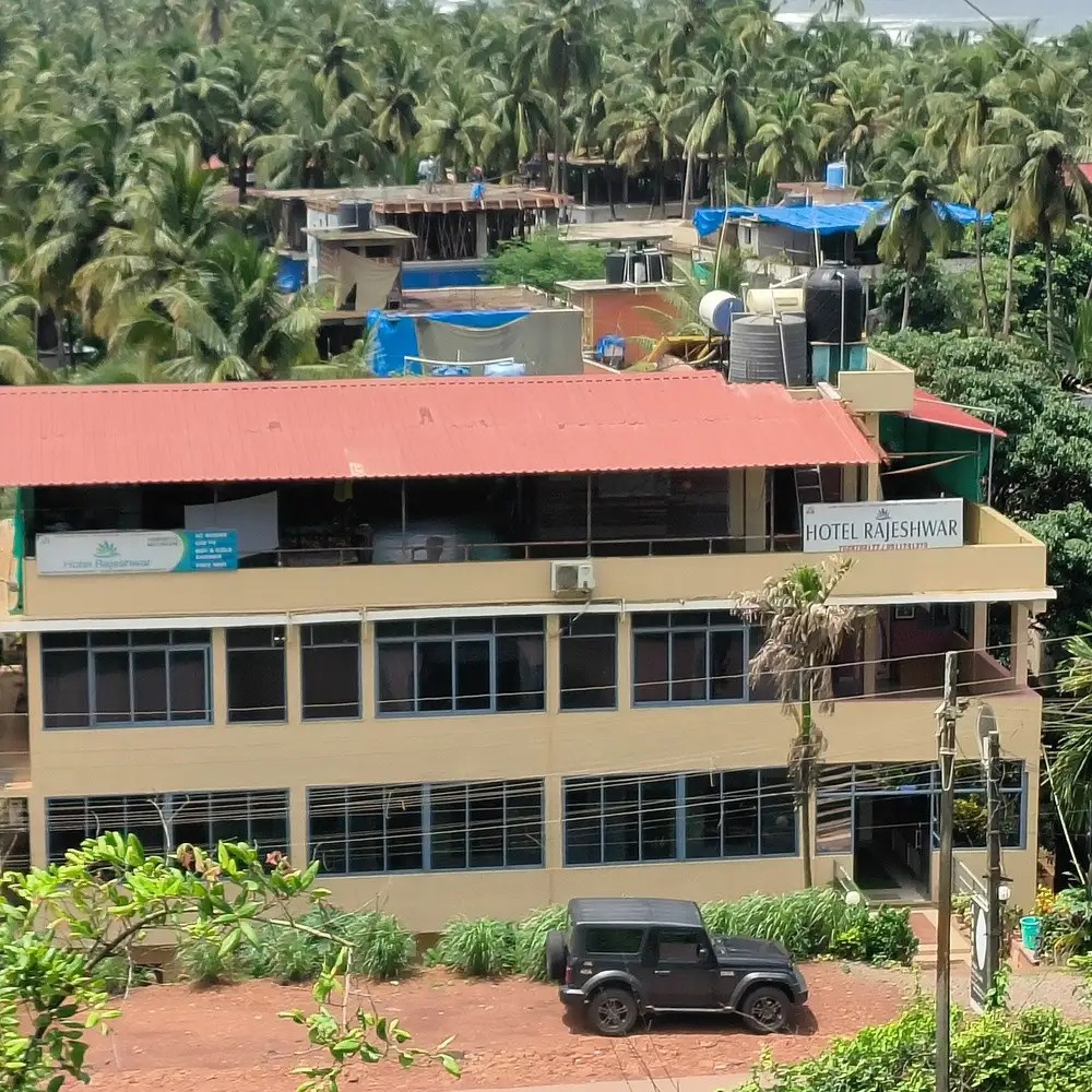 HOTEL RAJESHWAR (EX. AANANDA HOTEL)