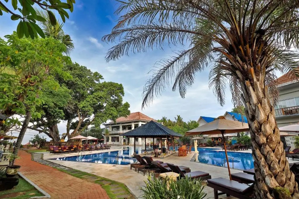 PURI SARON SEMINYAK