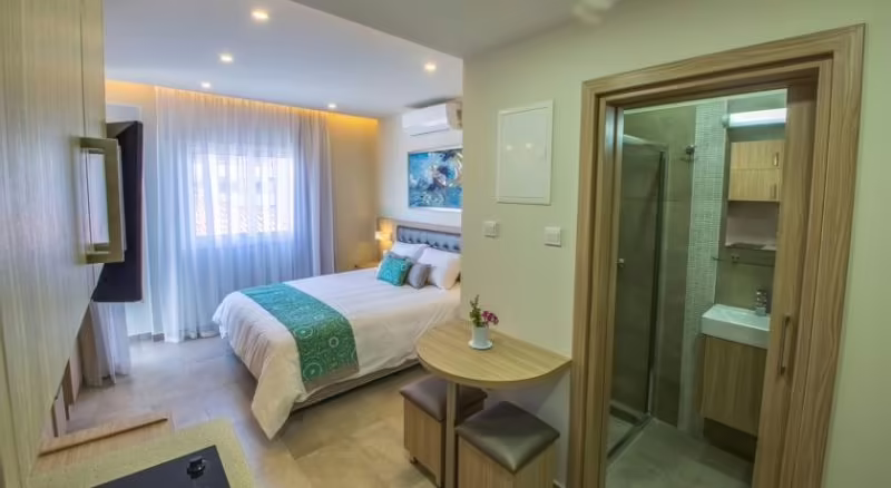 ZODIAC HOTEL APTS (EX. AUGUSTA HOTEL APT)