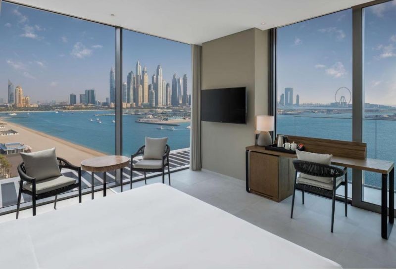 premium corner sea view