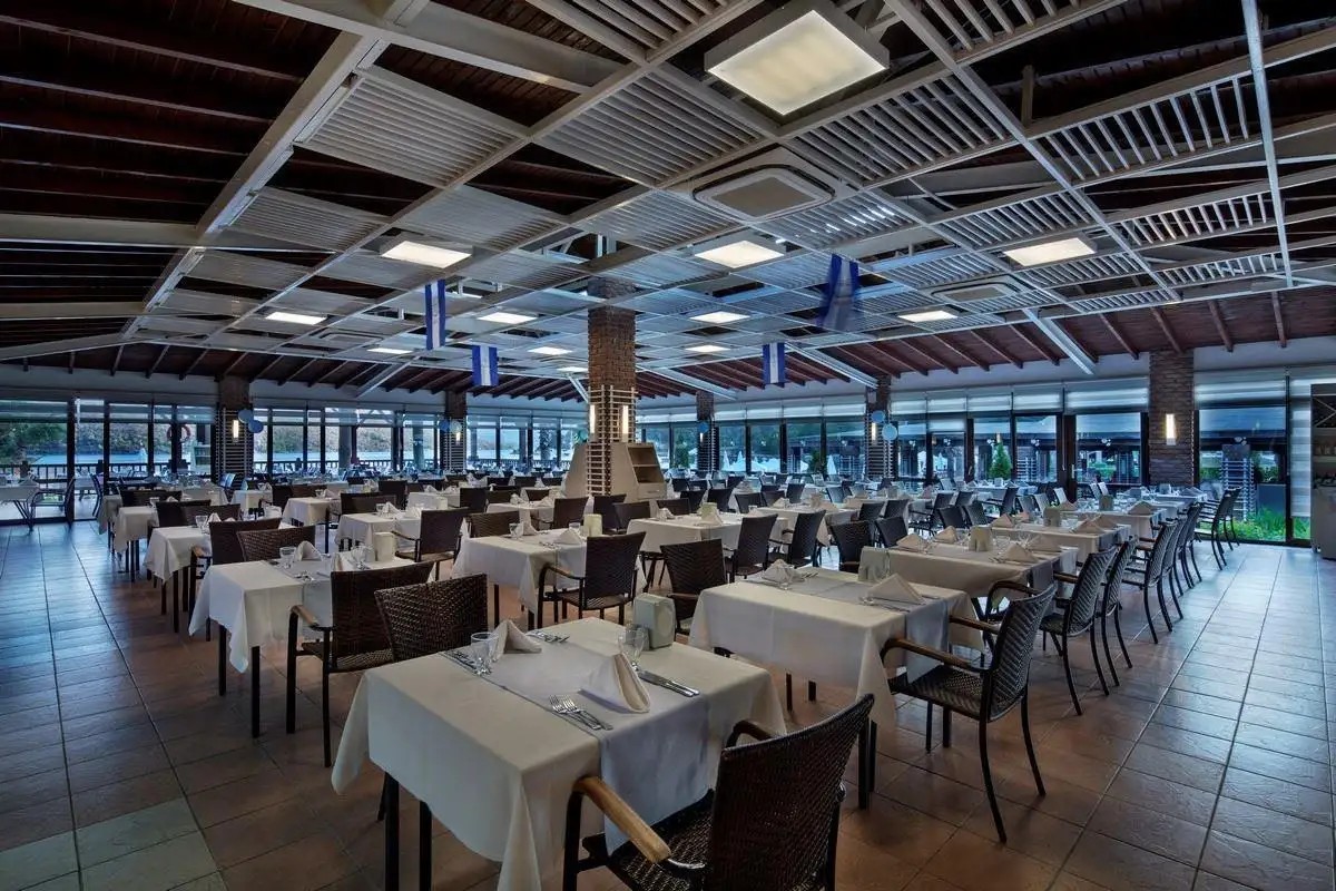 GREEN BAY RESORT (EX. CRYSTAL GREEN BAY RESORT & SPA)