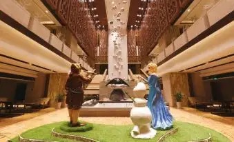 QINGSHUIWAN LETANGHUI HOT SPRING HOLIDAY