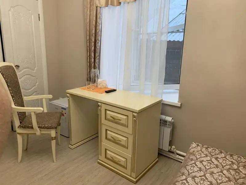 КУПЕЧЕСКИЙ ДВОР