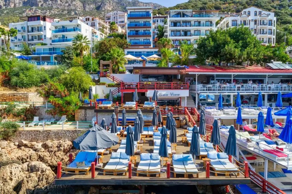 SEA VIEW HOTEL
