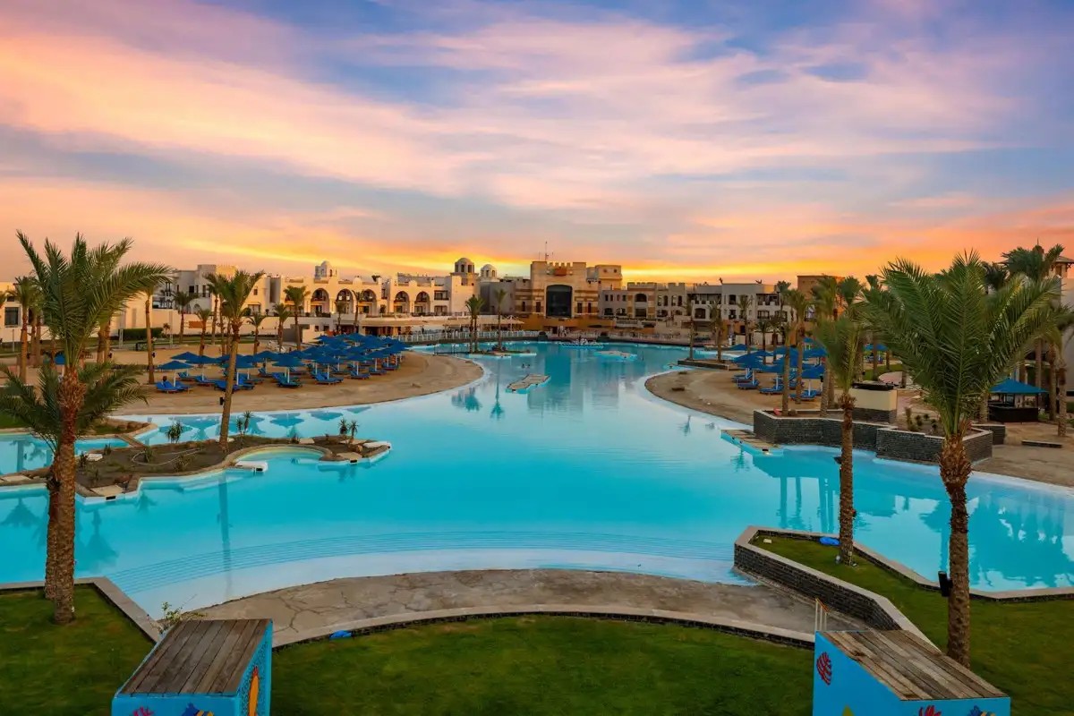 PICKALBATROS OASIS PORT GHALIB