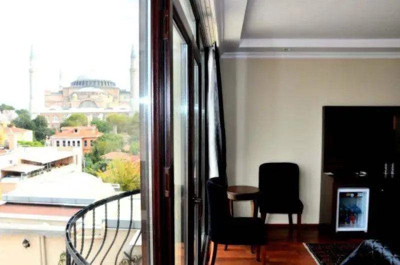 THE ISTANBUL HOTEL