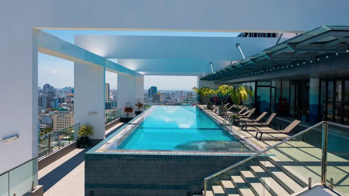 CENTRE POINT HOTEL & RESIDENCE DANANG