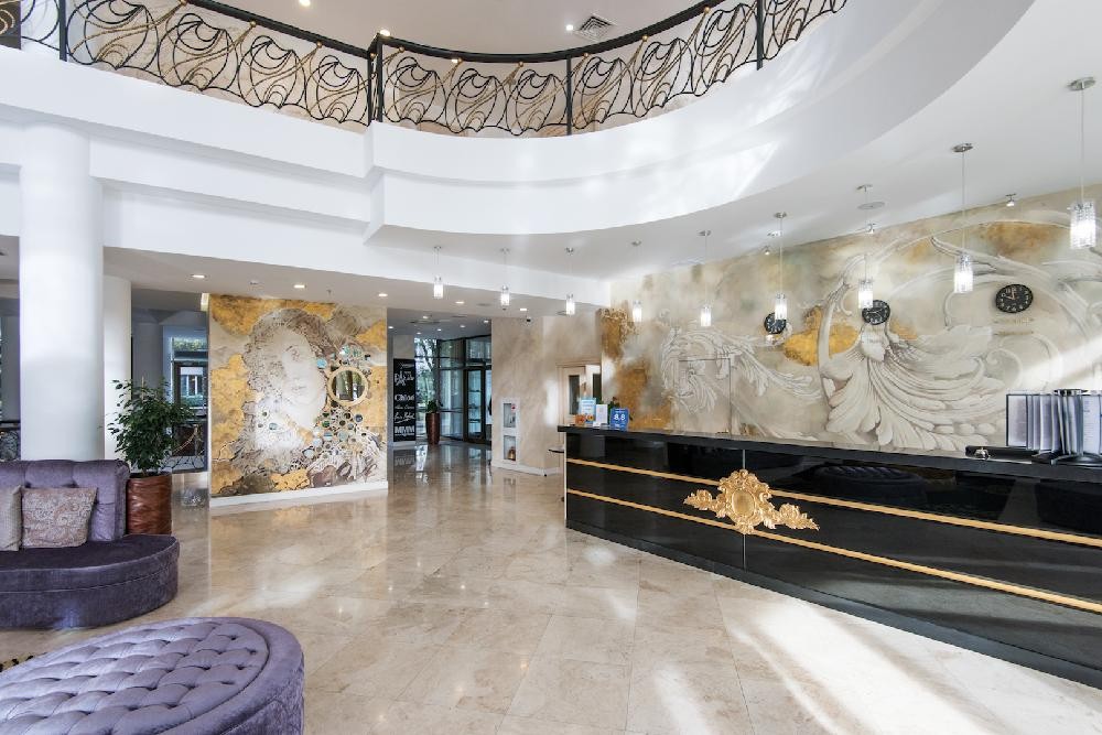 ЗВЕЗДНЫЙ WELLNESS & SPA