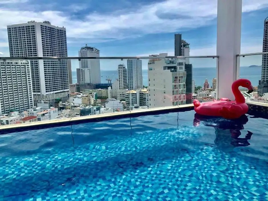 MERLOT HOTEL NHA TRANG