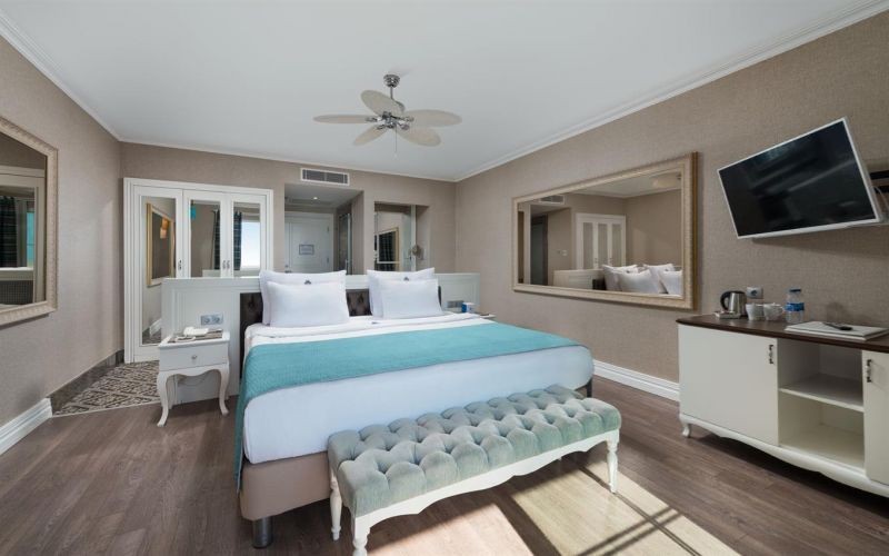 deluxe with jakuzzi