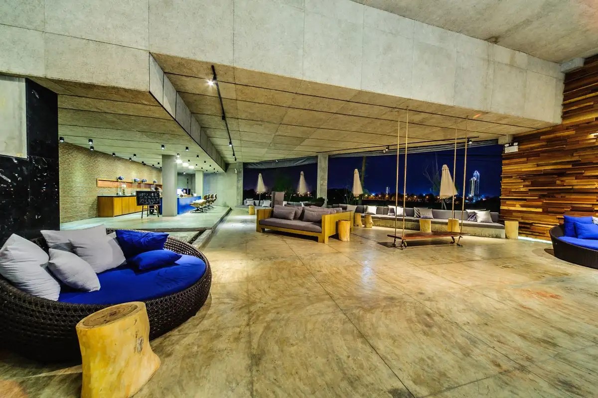 SEA TWO POOL VILLA RESORT PATTAYA