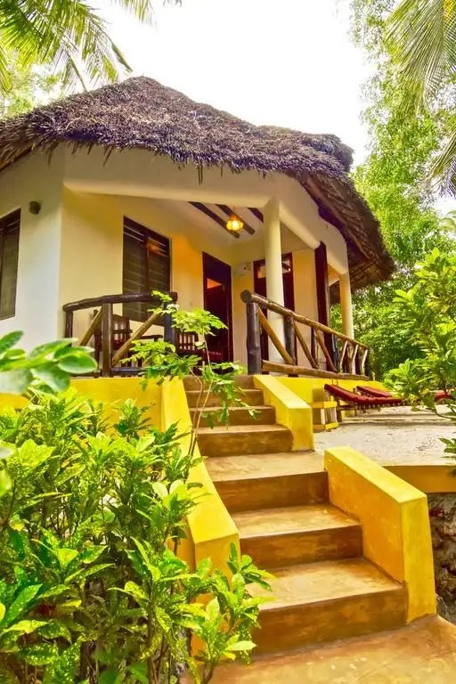 MANGROVE LODGE