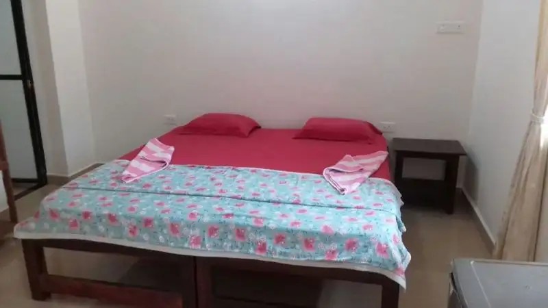 PARADISE GUEST HOUSE