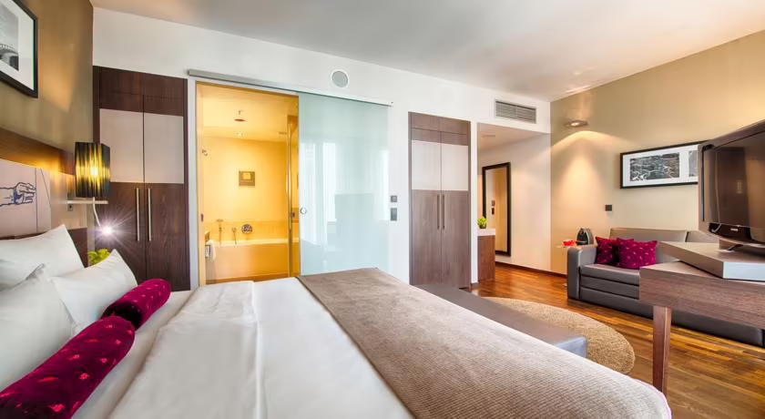 LEONARDO ROYAL HOTEL MUNICH