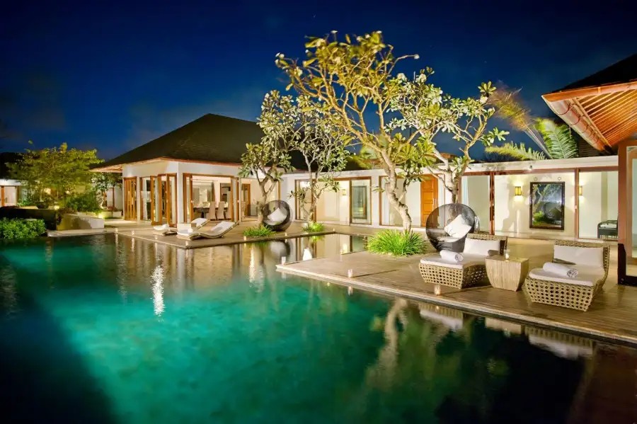 THE SHANTI RESIDENCE