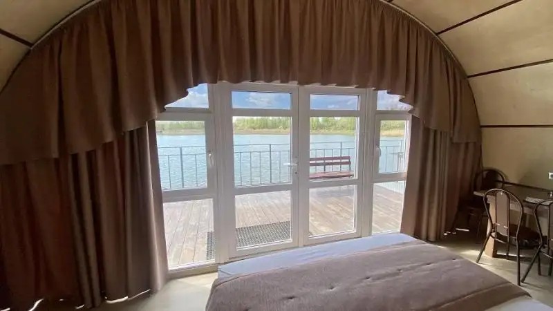 ДОМ НА ВОДЕ Б/О ВЕРХНИЙ БОР