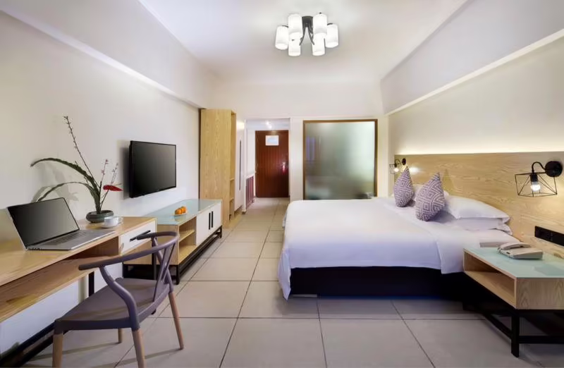 J-HOTEL SANYA (NEW CORPUS AZURE RESORT)
