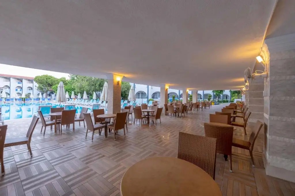 ARMAS BELLA SUN (EX. CLUB BELLA SUN HOTEL & SPA)