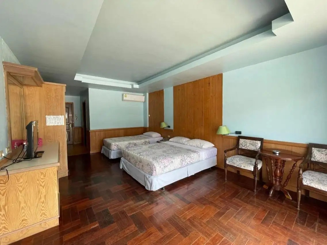 SILVER SAND VILLA