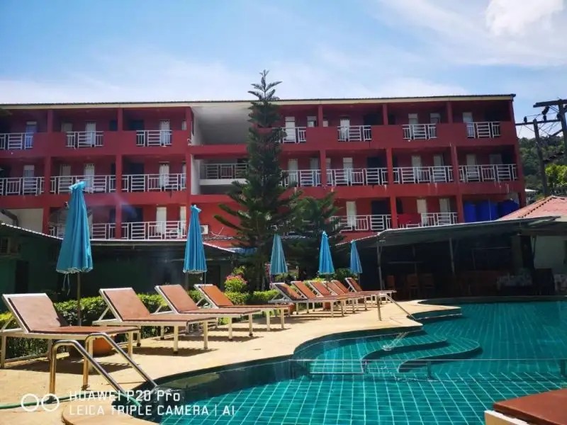 THE PALACE AO NANG