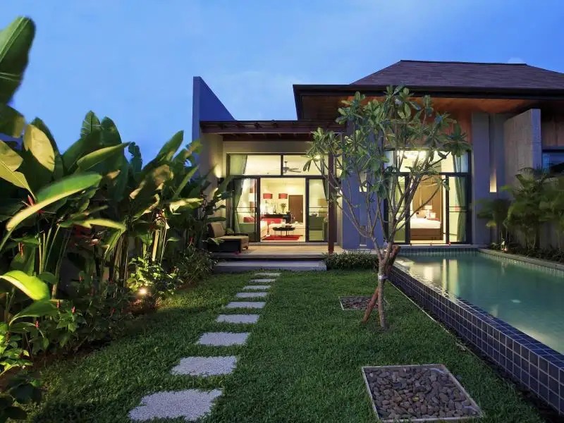 TWO VILLAS HOLIDAY - ONYX STYLE NAIHARN BEACH
