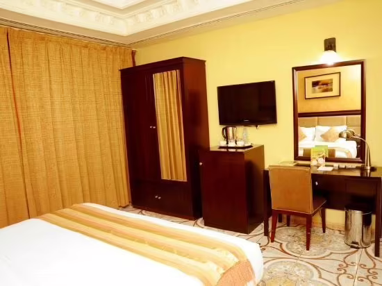 AL JAZEERA ROYAL HOTEL