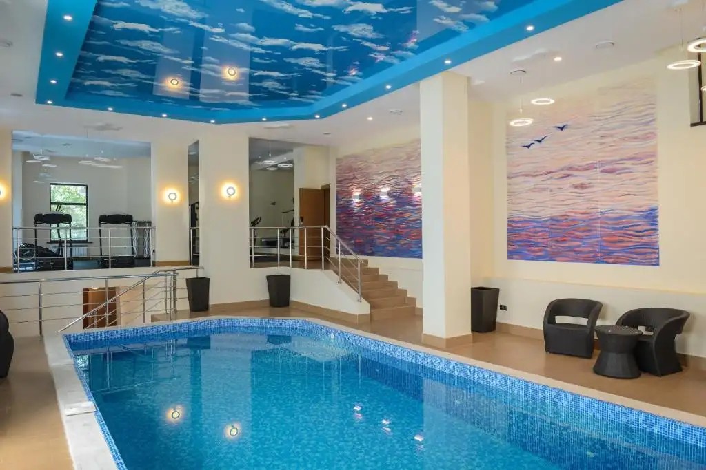 ABSOLUTE HOTEL