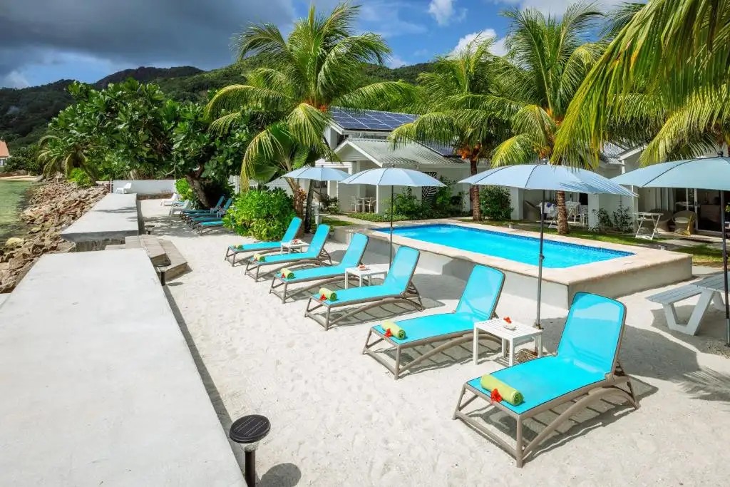 LE NAUTIQUE LUXURY BEACHFRONT APARTMENTS