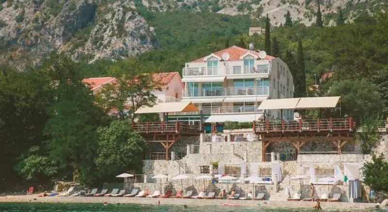 CASA DEL MARE AMFORA