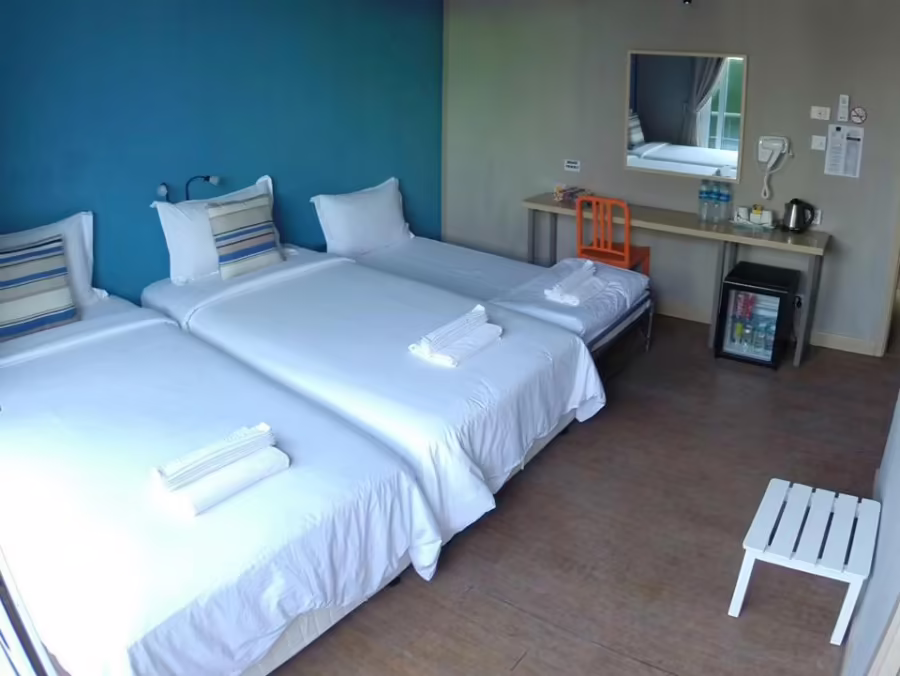 THE BEACHA CLUB HOTEL