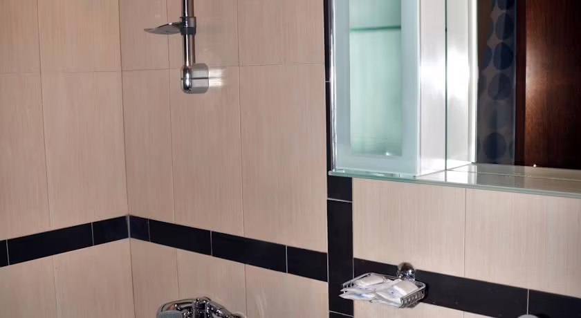 RILA PARK & SEMIRAMIDA APT