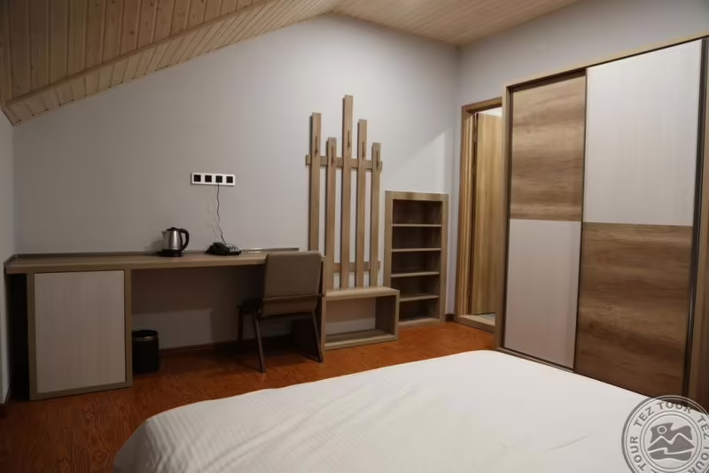ERETO HOTEL