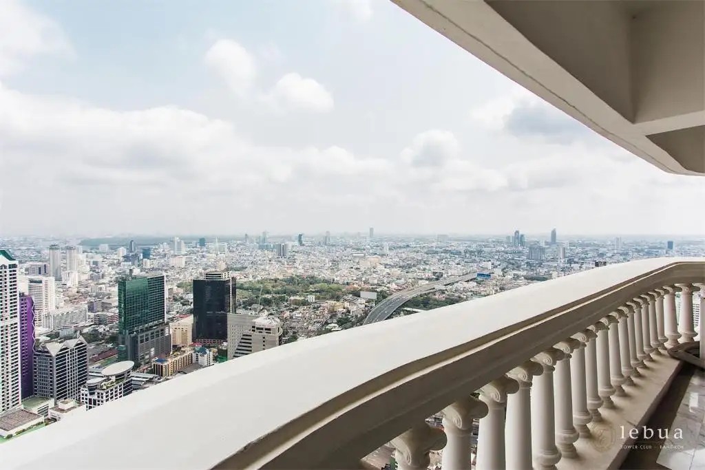 TOWER CLUB AT LEBUA