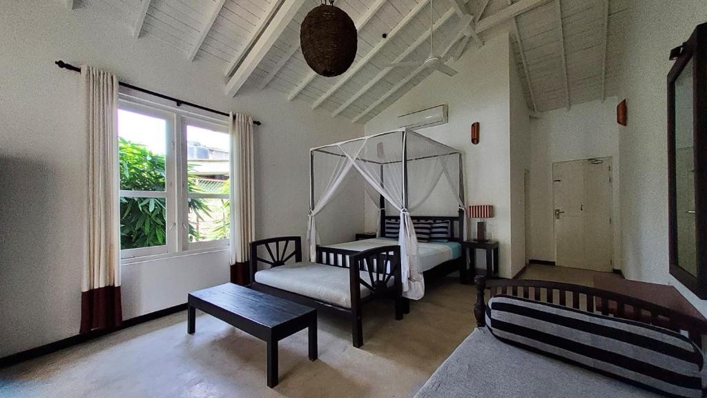 VILLA INLET GALLE