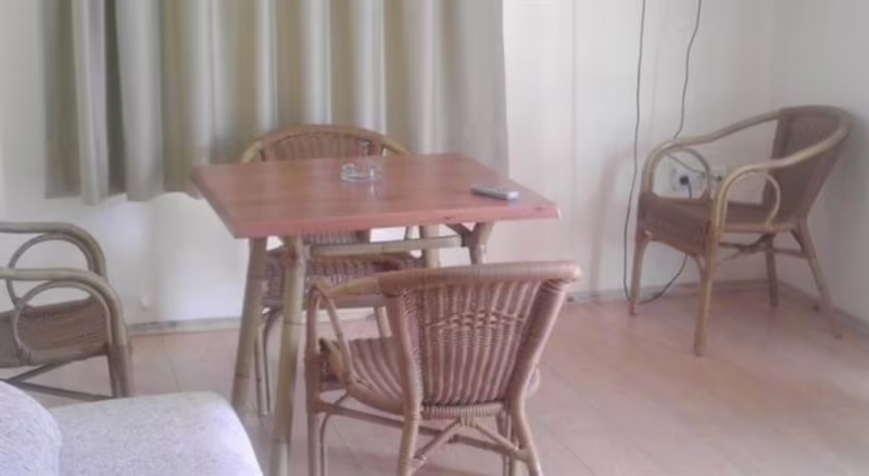 ZEYTIN APART OTEL