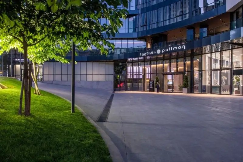 PULLMAN TBILISI AXIS TOWERS