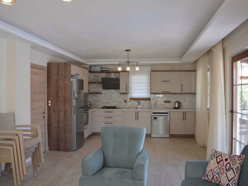 STUNNING 4 BED VILLA KONAK PRIVATE & POOL