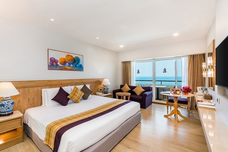 ocean deluxe