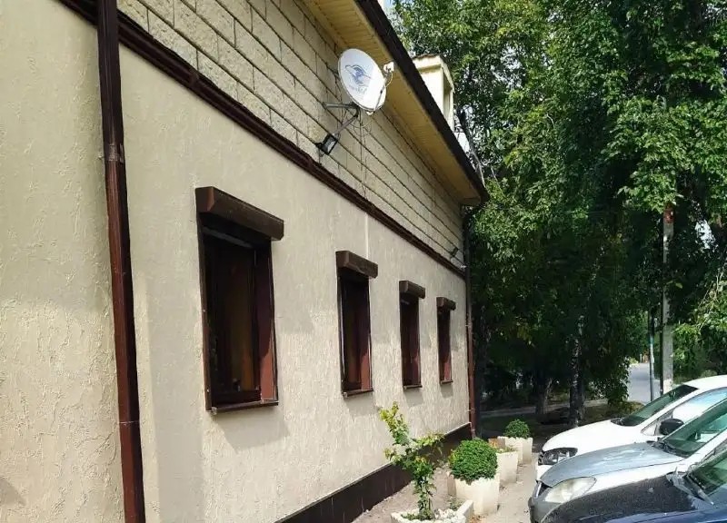 ГОСТЕВОЙ ДОМ НА ЯСНОПОЛЯНСКОЙ