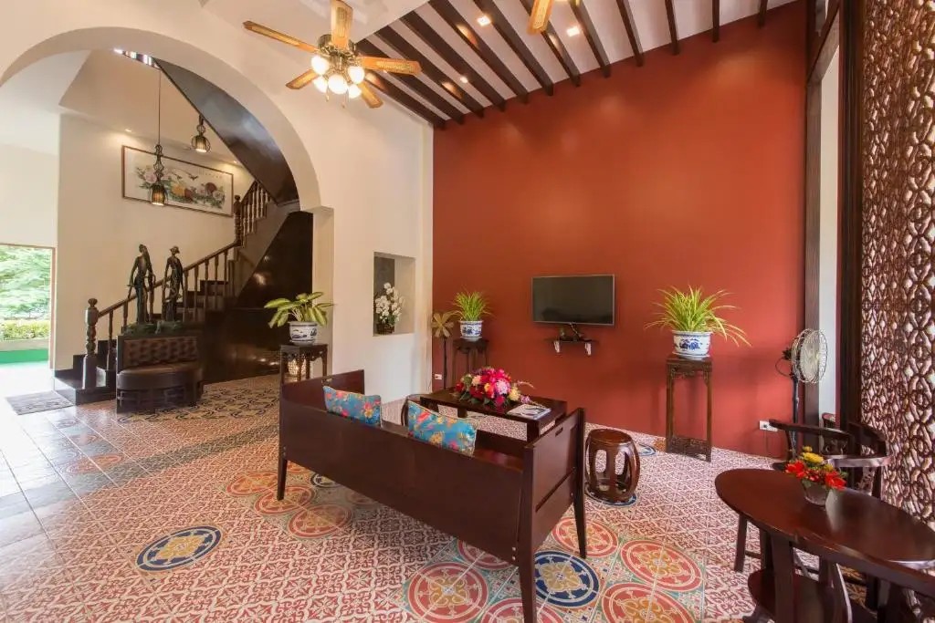 ONYA PHUKET HOTEL
