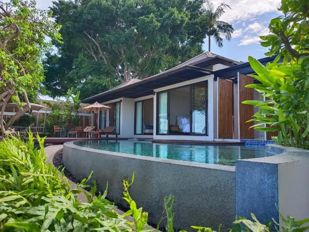 SAREERAYA VILLAS & SUITES