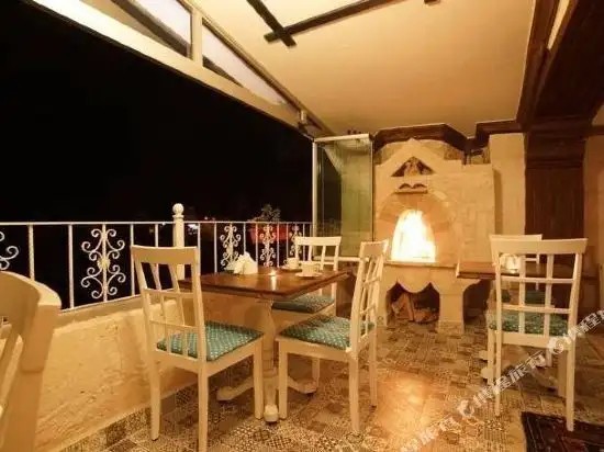 MIRZADE KONAK
