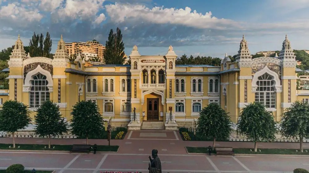 ГЛАВНЫЕ НАРЗАННЫЕ ВАННЫ