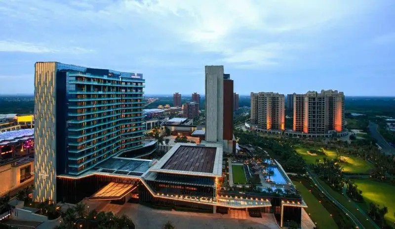 RENAISSANCE HAIKOU