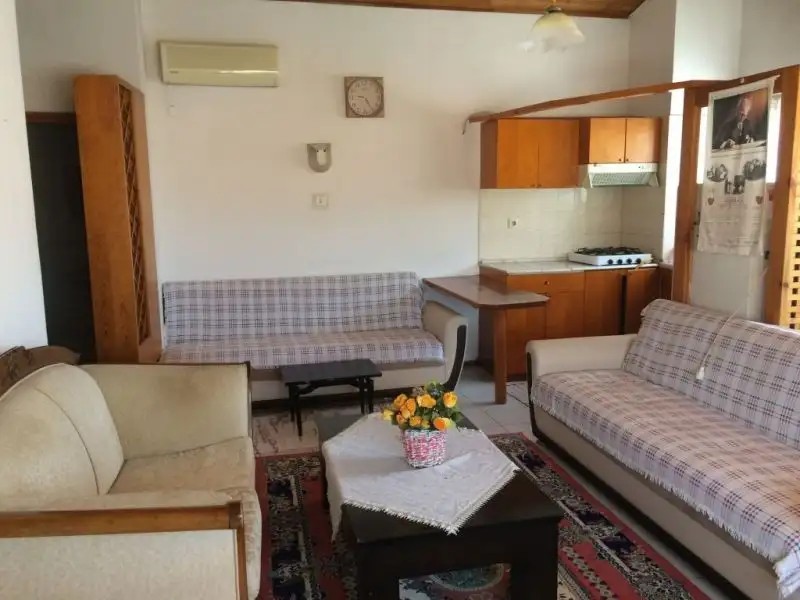 PARMIS ROOMS