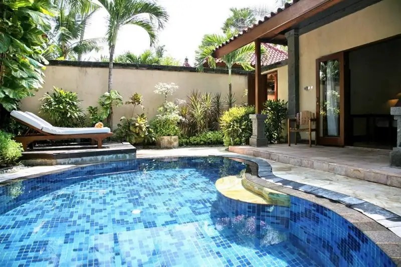 PARIGATA VILLAS RESORT