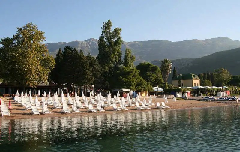 VILLA LJUBANOVIC