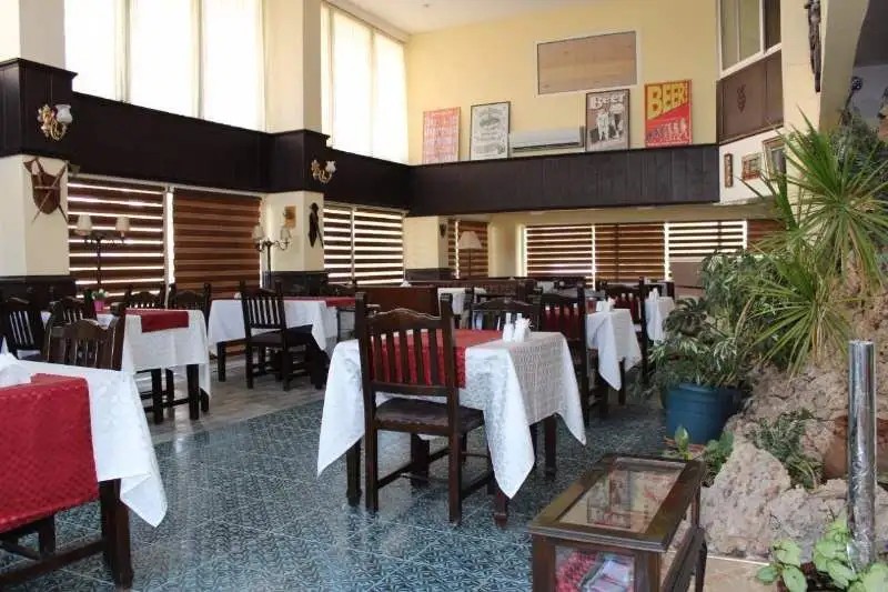 PANORMOS