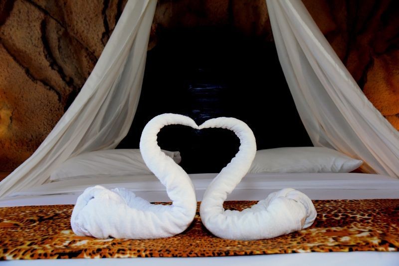 standard sea view cave