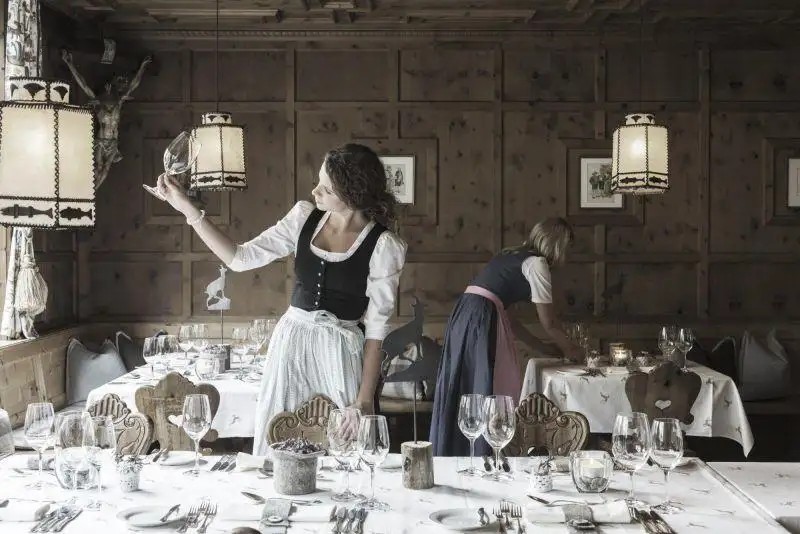 DAS CENTRAL ALPINE. LUXURY. LIFE